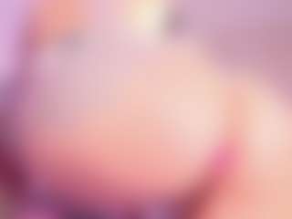 EmmaSwift's Live Sex Cam Show