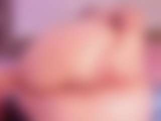 EmmaSwift's Live Sex Cam Show
