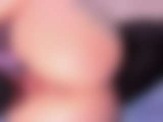 EmmaSwift's Live Sex Cam Show