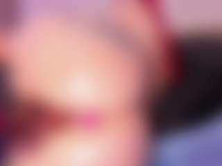 EmmaSwift's Live Sex Cam Show