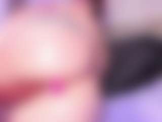 EmmaSwift's Live Sex Cam Show