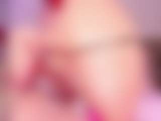 EmmaSwift's Live Sex Cam Show