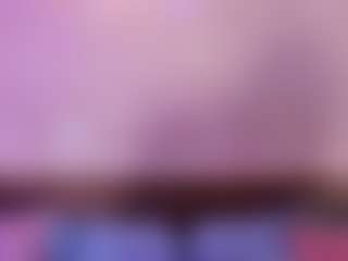 Live cam show with EmmaSwift - Oil on slutload