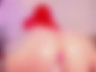 Live cam show with EmmaSwift - Latina Petite on Camsoda Late Night | colombia
