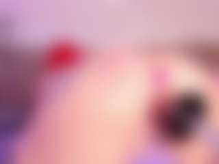Live cam show with EmmaSwift - Solo on CamSodaAdn