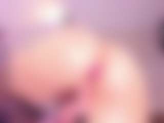 EmmaSwift's Live Sex Cam Show