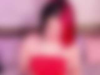 Live cam show with EmmaSwift - Cowgirl on Camsoda