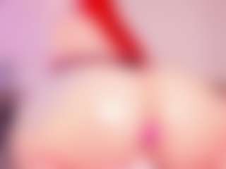 Live cam show with EmmaSwift - Facial Piercings on Camsoda