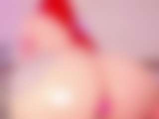 Live cam show with EmmaSwift - Athletic on Mixed Magazine Live