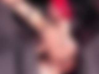 Live cam show with EmmaSwift - Lush on Mixed Magazine Live