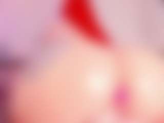 Live cam show with EmmaSwift - Red Hair Squirt on Camsoda