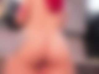 EmmaSwift's Live Sex Cam Show
