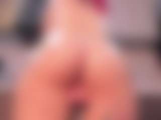 EmmaSwift's Live Sex Cam Show