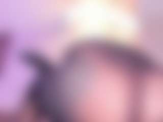 EmmaSwift's Live Sex Cam Show