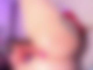 EmmaSwift's Live Sex Cam Show