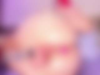 EmmaSwift's Live Sex Cam Show