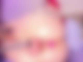 Live cam show with EmmaSwift - Bi on CSO-WL