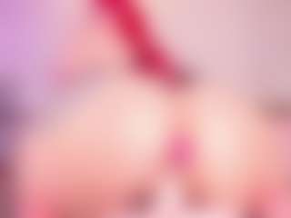 Live cam show with EmmaSwift - Facial on Taboo Cams XXX