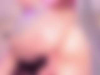 EmmaSwift's Live Sex Cam Show