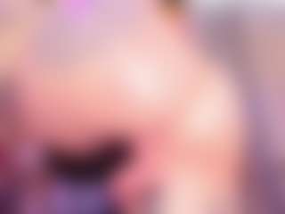EmmaSwift's Live Sex Cam Show
