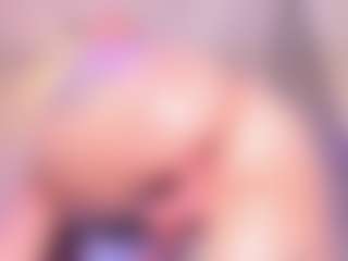 EmmaSwift's Live Sex Cam Show