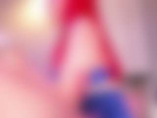 EmmaSwift's Live Sex Cam Show