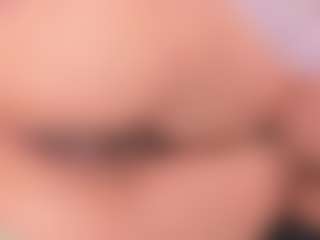 Live cam show with ohyesly - Strapon on SinfulBabes