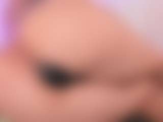 Live cam show with ohyesly - Genital Piercings on AdultVida.com