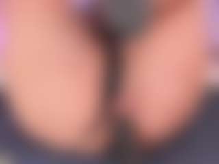 ohyesly's Live Sex Cam Show