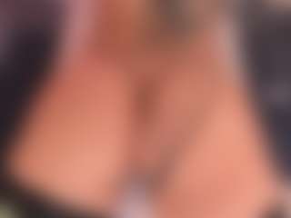 Live cam show with ohyesly - Gape on madthumbs