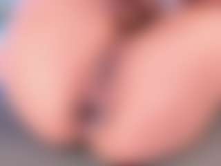 ohyesly's Live Sex Cam Show