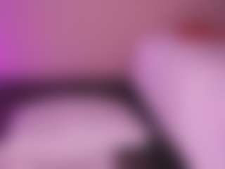 Live cam show with Victoria - Blonde Hair on Mixed Magazine Live