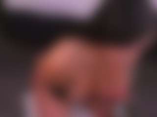Victoria's Live Sex Cam Show