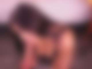 Live cam show with Victoria - Bedroom on Camsoda