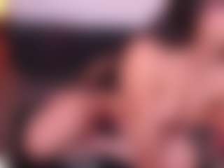 Live cam show with Victoria - Big Ass on Camsoda