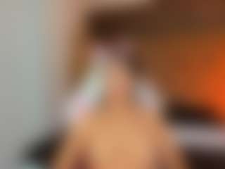 thaliahall1's Live Sex Cam Show