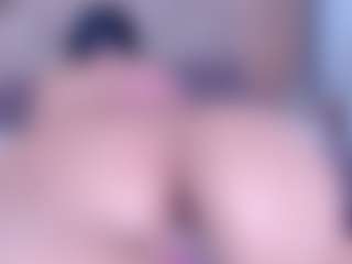 Live cam show with thaliahall1 - Ebony Teen (18+) on Dolls Live
