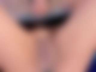 thaliahall1's Live Sex Cam Show