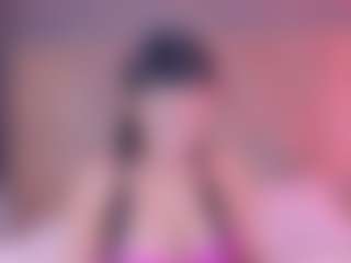 Live cam show with thaliahall1 - Ebony Teen (18+) on Camsoda