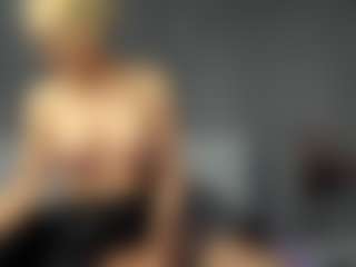 Live cam show with beckyspearss - Fetish on StripNow
