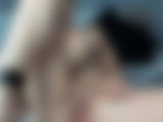 beckyspearss MILF webcam performer live streaming