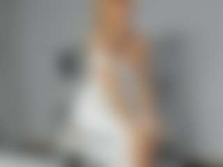 Live cam show with beckyspearss - Strip Blonde Hair on ObeyMaria