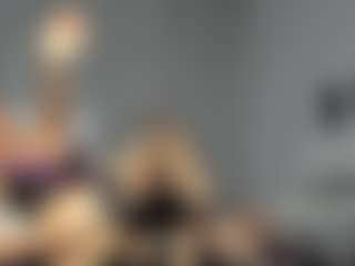 beckyspearss MILF webcam performer live streaming