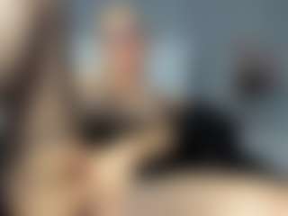 Live cam show with beckyspearss - Blonde Hair on Camiplay Live