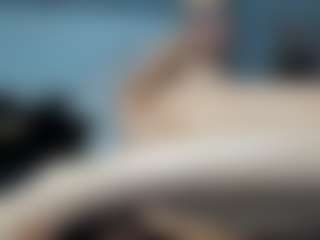 Live cam show with beckyspearss - Bedroom on StripNow