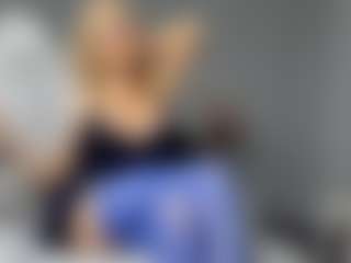 Live cam show with beckyspearss - Mature on Chatstar