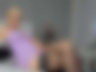 Live cam show with beckyspearss - Spank Mature on Camsoda