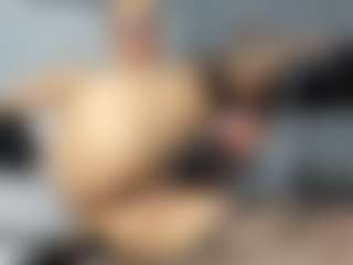 beckyspearss's Live Sex Cam Show