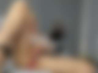 Live cam show with beckyspearss - Amateur MILF on Camiplay Live