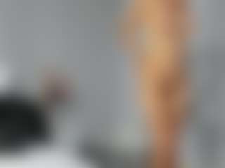 Live cam show with beckyspearss - Fingers on Camsoda